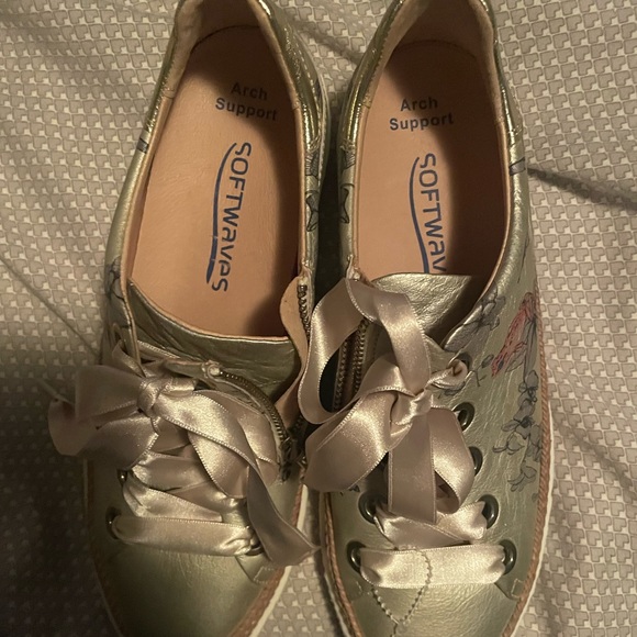 Soft waves arch support brand new women’s sneakers size 38 European - Picture 9 of 12